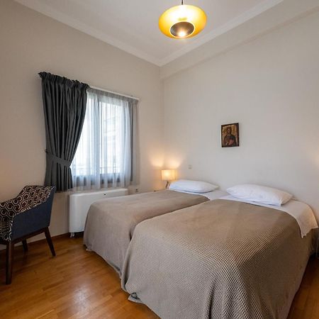 Angelinas Quarters - Kalamata Mediterranean Villas Экстерьер фото