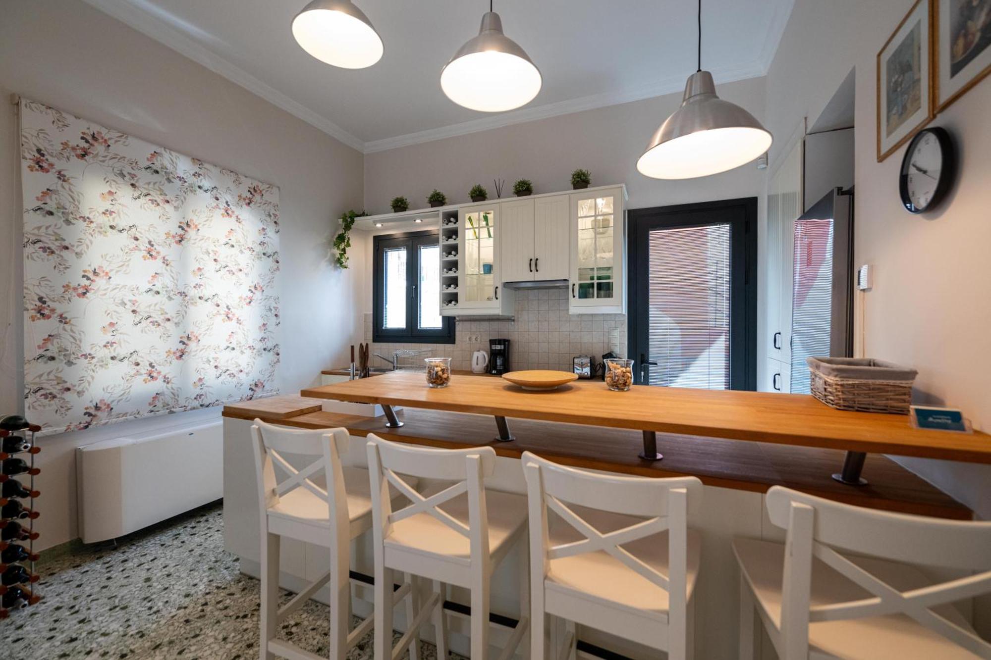 Angelinas Quarters - Kalamata Mediterranean Villas Экстерьер фото